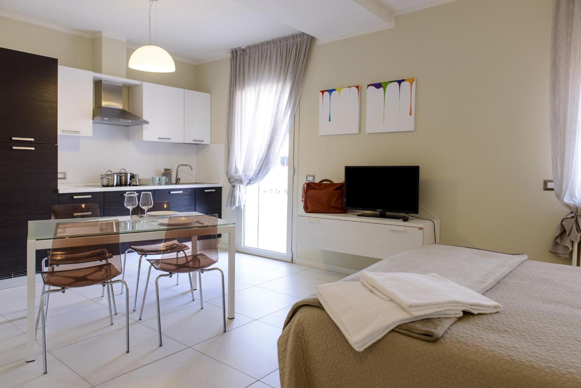 Residence Millecento チェゼナーティコ 部屋 写真
